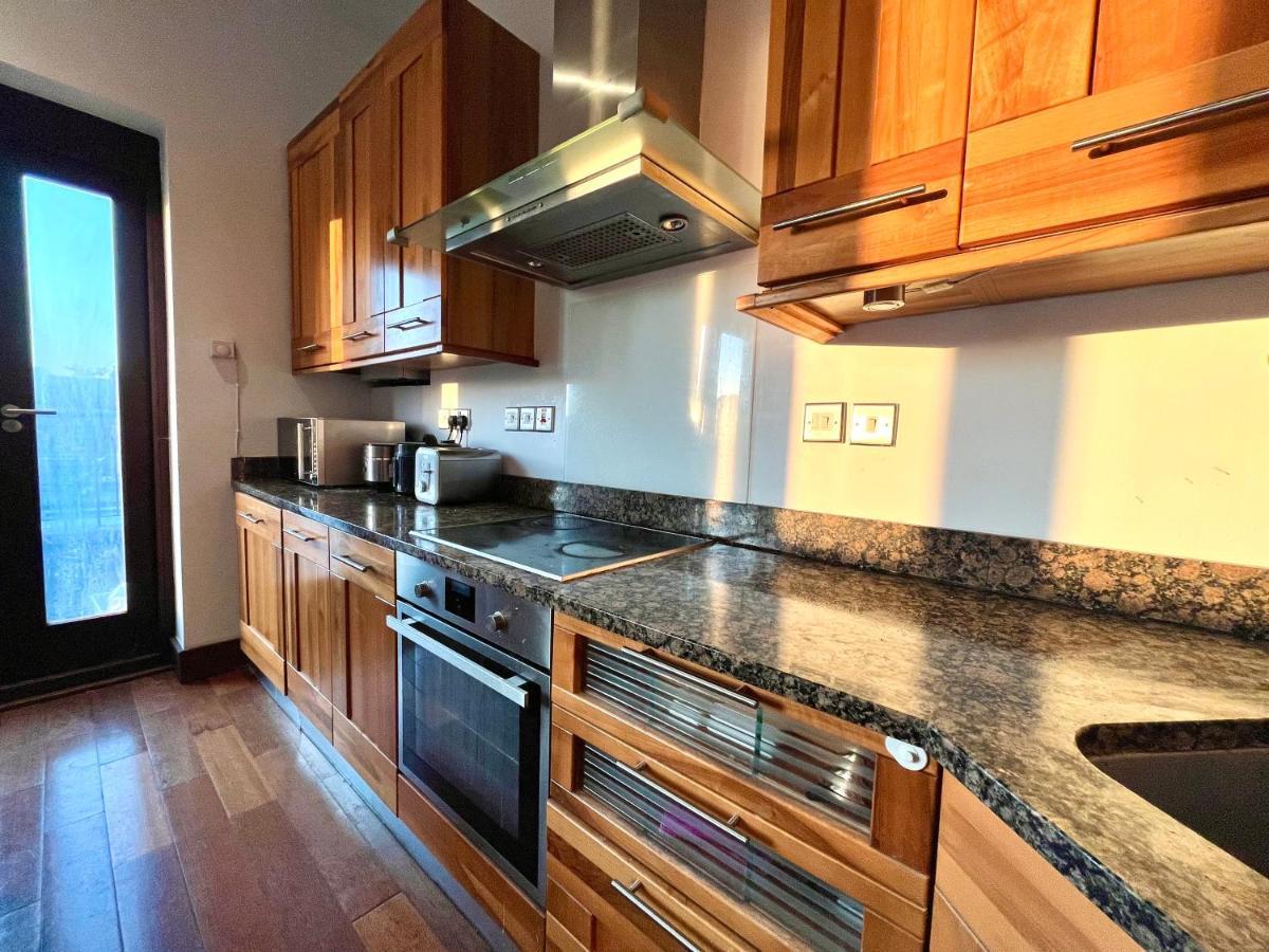 Kensington Luxury Apartments Лондон Екстер'єр фото