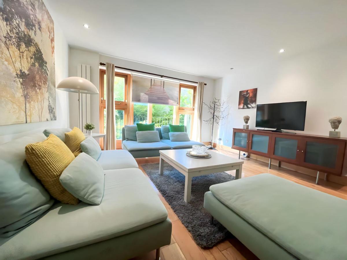 Kensington Luxury Apartments Лондон Екстер'єр фото